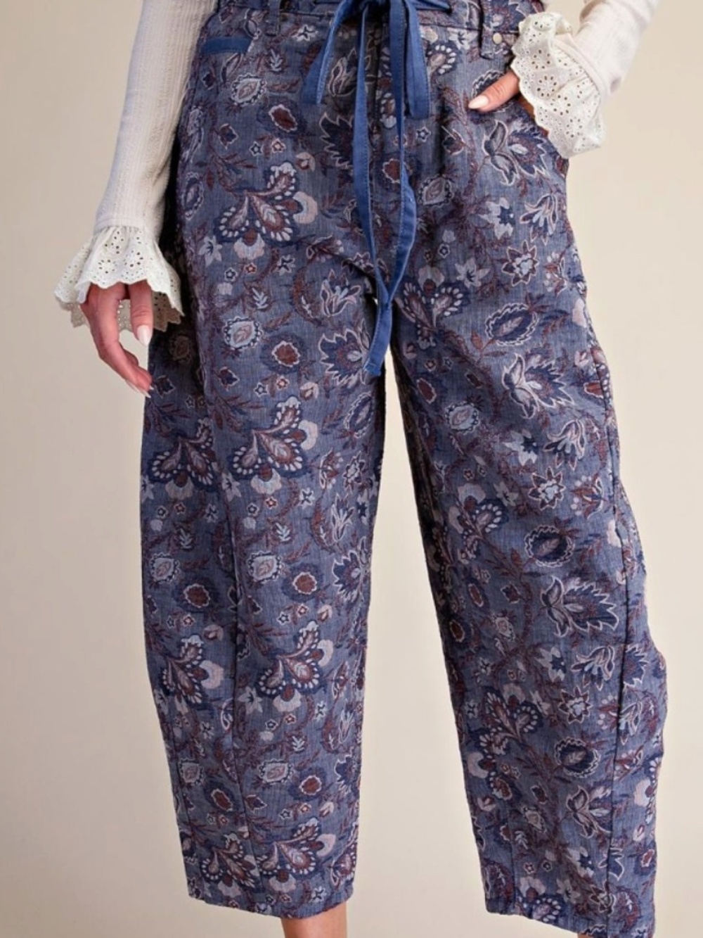 Easel blue floral print barral pant